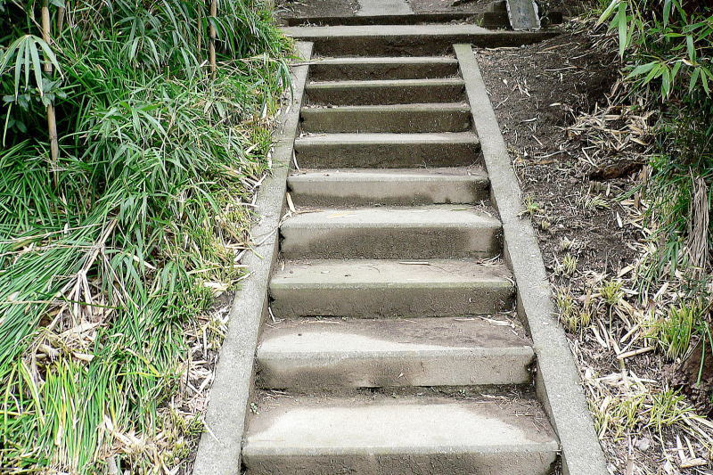 水神宮への階段